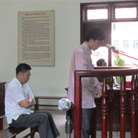 Pháp luật - Giả chữ ký Bộ trưởng, tuyển sinh chui