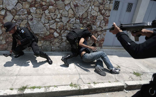 Những hình ảnh ấn tượng nhất tuần (21/4-27/4) - 7