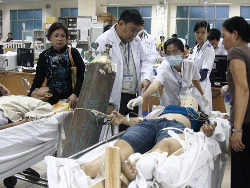 Bắt giam bác sĩ gây tai nạn thảm khốc - 2