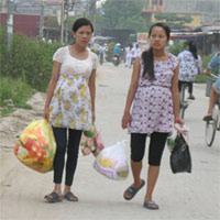 Tin tức trong ngày - Từ 1/5, lao động nữ nghỉ thai sản 6 tháng