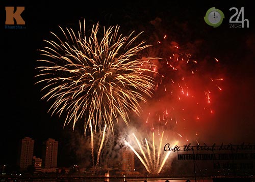 "Bữa tiệc" pháo hoa trên bến sông Hàn - 6
