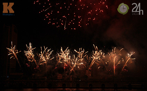 "Bữa tiệc" pháo hoa trên bến sông Hàn - 10
