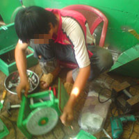 Tin tức trong ngày - Bóc trần thủ đoạn “hô biến” cân "điêu"