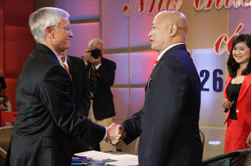 Khúc vĩ thanh của thời bình - 2