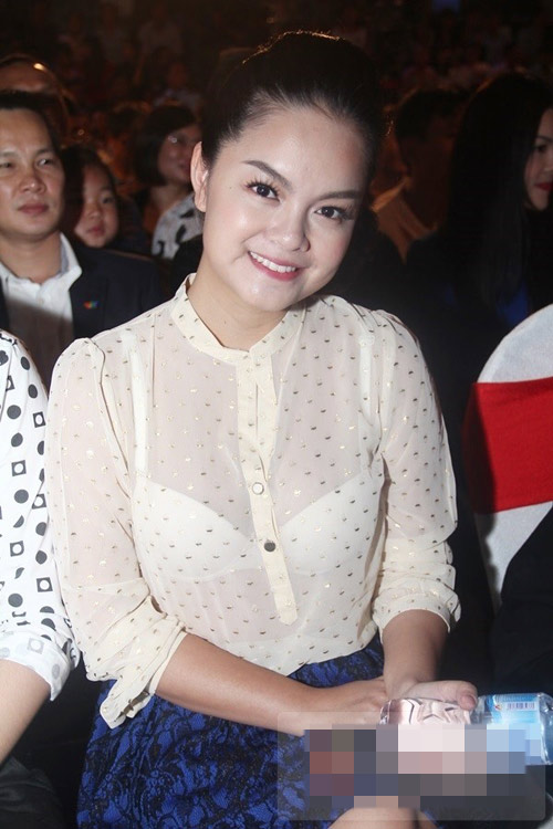 Mỹ nhân "phồng xẹp" với mốt khoe nội y - 6