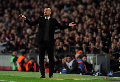 Bayern & “cú ăn 3”: Quà mừng Pep - 2