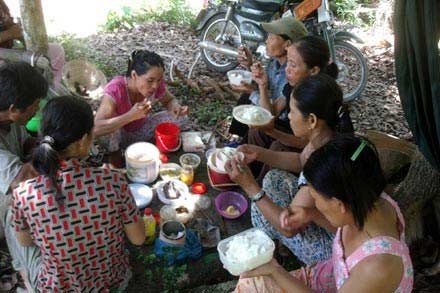 Cuộc chiến keo-người: Nước mắt sơn tràng - 1