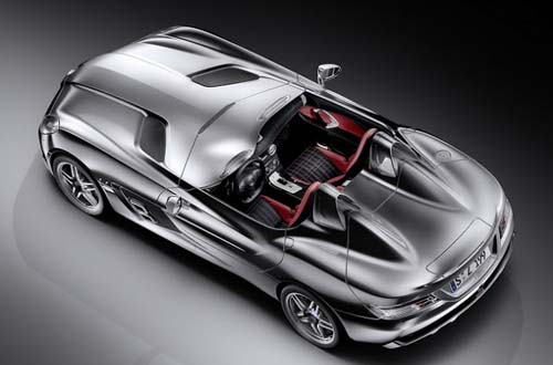 Rihanna tậu ‘mũi tên bạc’ tặng Chris Brown - 4