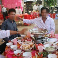 Tin tức trong ngày - Bợm nhậu miền Tây: Kiểu cược “trời ơi”