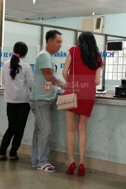 Ngọc Trinh dẫn BMW bạc tỷ đi "bấm biển" - 6