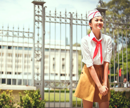 Thanh Hằng hồi teen đeo khăn quàng đỏ - 13