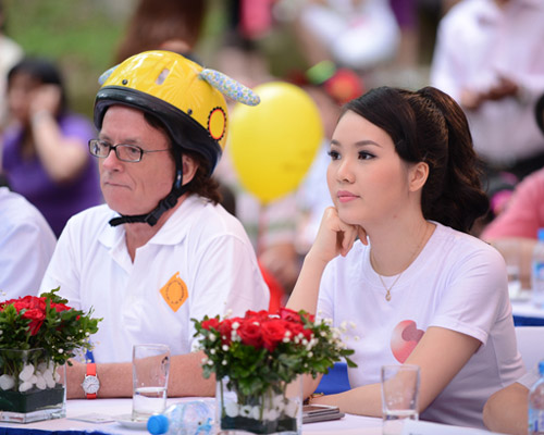 Thụy Vân mặn mà gái một con - 4