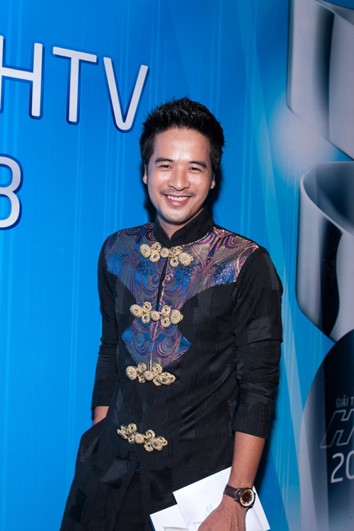 Nghẹt thở ngắm người đẹp tại HTV Awards - 15