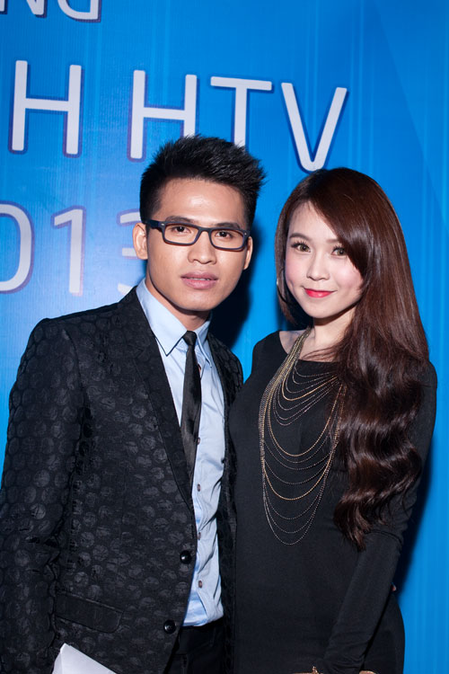 Nghẹt thở ngắm người đẹp tại HTV Awards - 16