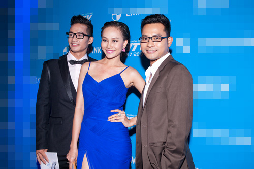 Nghẹt thở ngắm người đẹp tại HTV Awards - 18