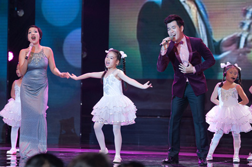 Hà Hồ nhảy sung khoe chân nuột - 7