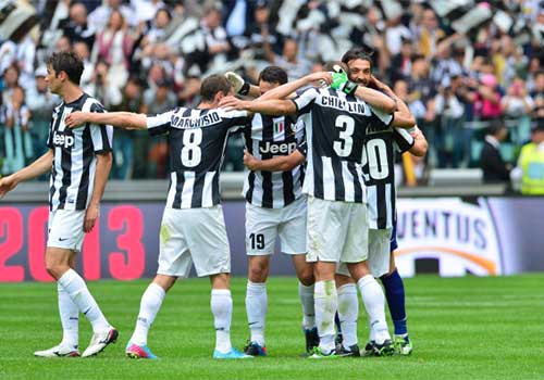 Juventus VĐ sớm, thầy trò Conte ngất ngây - 2