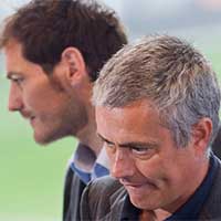 Bóng đá - Casillas không thèm chào hỏi Mourinho