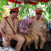 Tin tức trong ngày - Công dân Thủ đô ưu tú lại cứu người tự tử