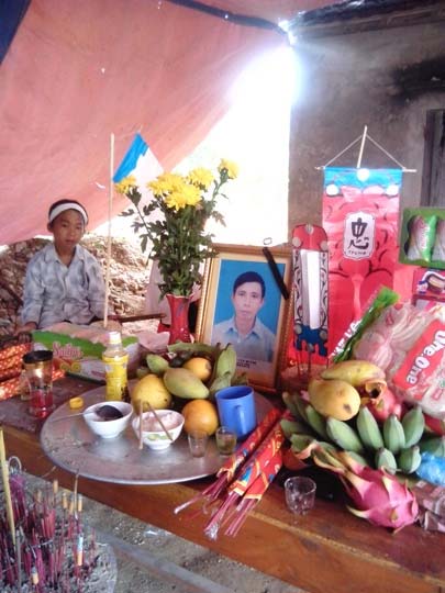 Nghệ An: Khai thác đá, 2 người chết thảm - 2