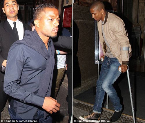 Thua Chelsea, cầu thủ MU đi nhậu - 4