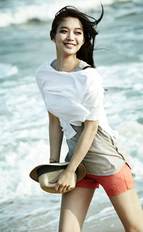 Sao Hàn đẹp lung linh tại Việt Nam - 5