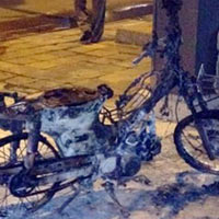 Tin tức trong ngày - Châm lửa đốt xe khi bị CSGT phạt