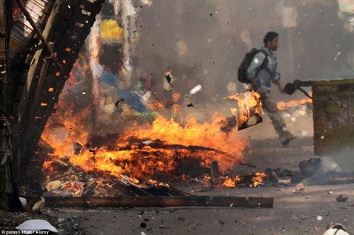 Bangladesh: Bạo lực đẫm máu, 37 người chết - 5