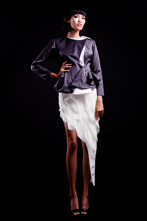 Lan Khuê lại "ẵm" giải thưởng quốc tế - 15