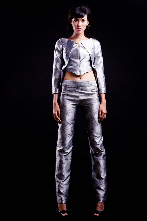 Lan Khuê lại "ẵm" giải thưởng quốc tế - 16