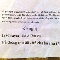 Tin tức trong ngày - Căng băng-rôn, treo bảng... đòi chồng