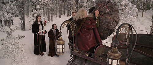 Trailer phim: Chronicles Of Narnia: The Lion, The Witch And The Wardrobe - 4