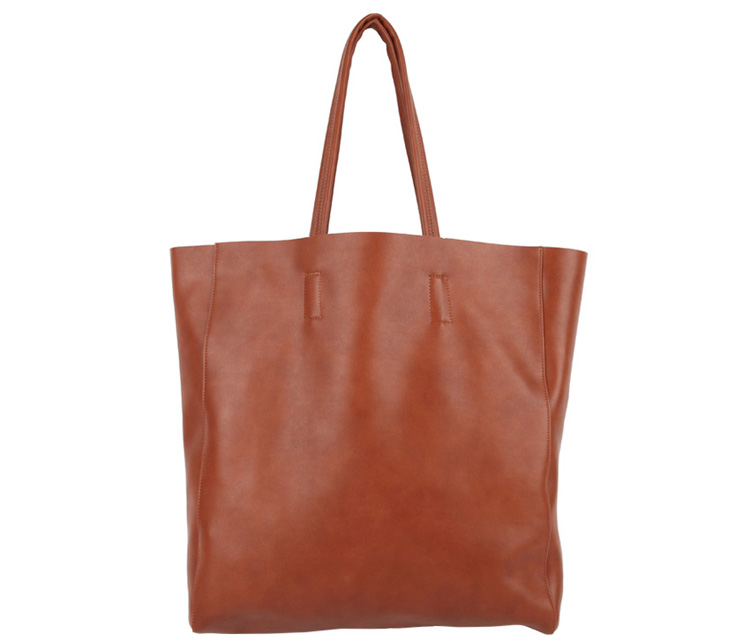 Mốt túi overzise trở lại hè này - 5