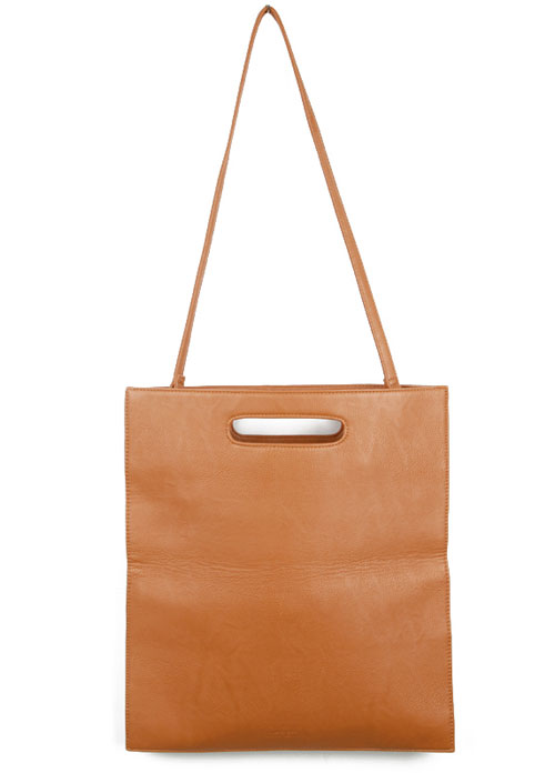 Mốt túi overzise trở lại hè này - 14