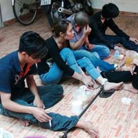 Pháp luật - Chiêu tống tiền mẹ của "cậu ấm" nghiện ngập