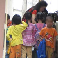 Giáo dục - du học - Bát nháo ‘lò’ luyện chữ chạy đua vào lớp 1