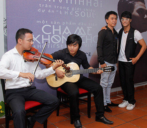 “Người tình Mỹ Tâm” khoe vợ yêu - 12