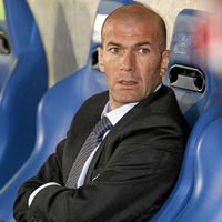 Bóng đá - Zidane sẽ thay Mourinho?