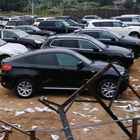 Ô tô - Xe máy - Quảng Ninh: Thu giữ hàng loạt xe siêu sang