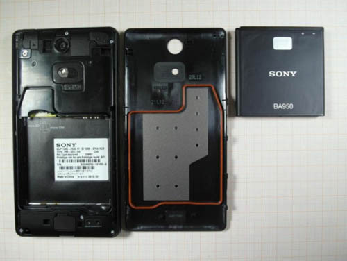 Sony Xperia A: dế “khủng” ra mắt ngày 15/5 - 6