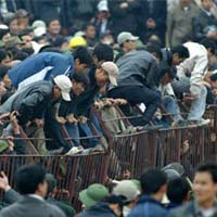 Bóng đá - Lại lo “vỡ sân” ở xứ Thanh