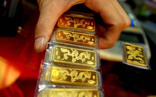 Giá bỏ thầu vàng ngày càng thấp - 1