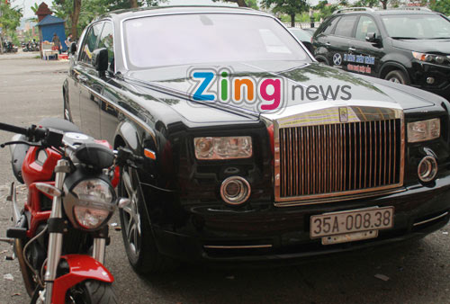 Dàn siêu xe gần trăm tỷ đổ về sân Ninh Bình - 4