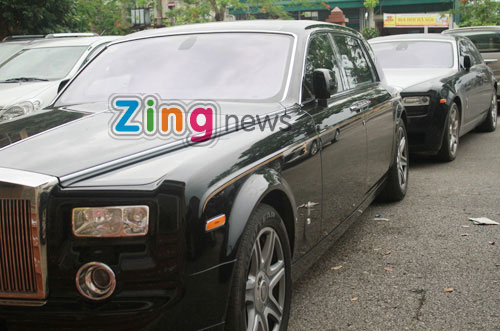 Dàn siêu xe gần trăm tỷ đổ về sân Ninh Bình - 8