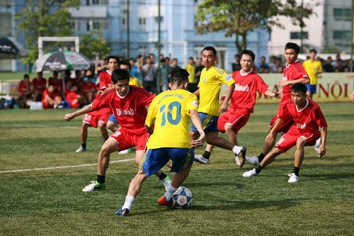 Cầu thủ “vô danh” khiến SLNA “ôm hận” - 2