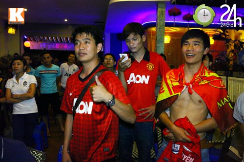 Fan MU Việt nghẹn ngào tri ân Sir Alex - 7