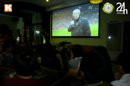 Fan MU Việt nghẹn ngào tri ân Sir Alex - 9