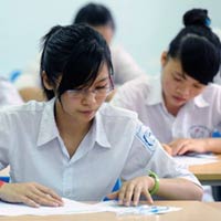 Giáo dục - du học - Chỉ chọn thí sinh dưới sàn?