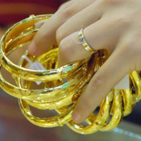 Tài chính - Bất động sản - Vàng nội đang kháng cự mạnh