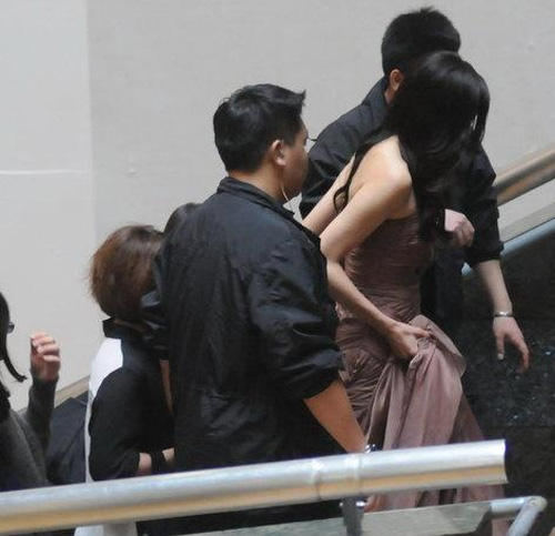 Diva Nhật Bản U40 vẫn trẻ như thiếu nữ - 16